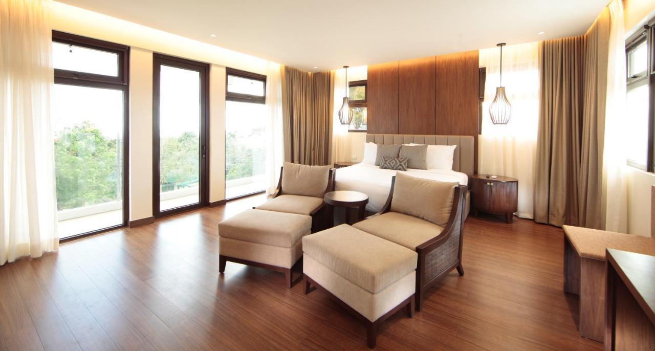 Bed and Breakfast Girasol Tagaytay City Esterno foto