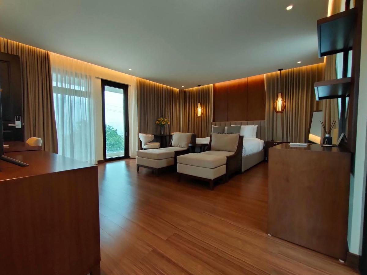 Bed and Breakfast Girasol Tagaytay City Esterno foto