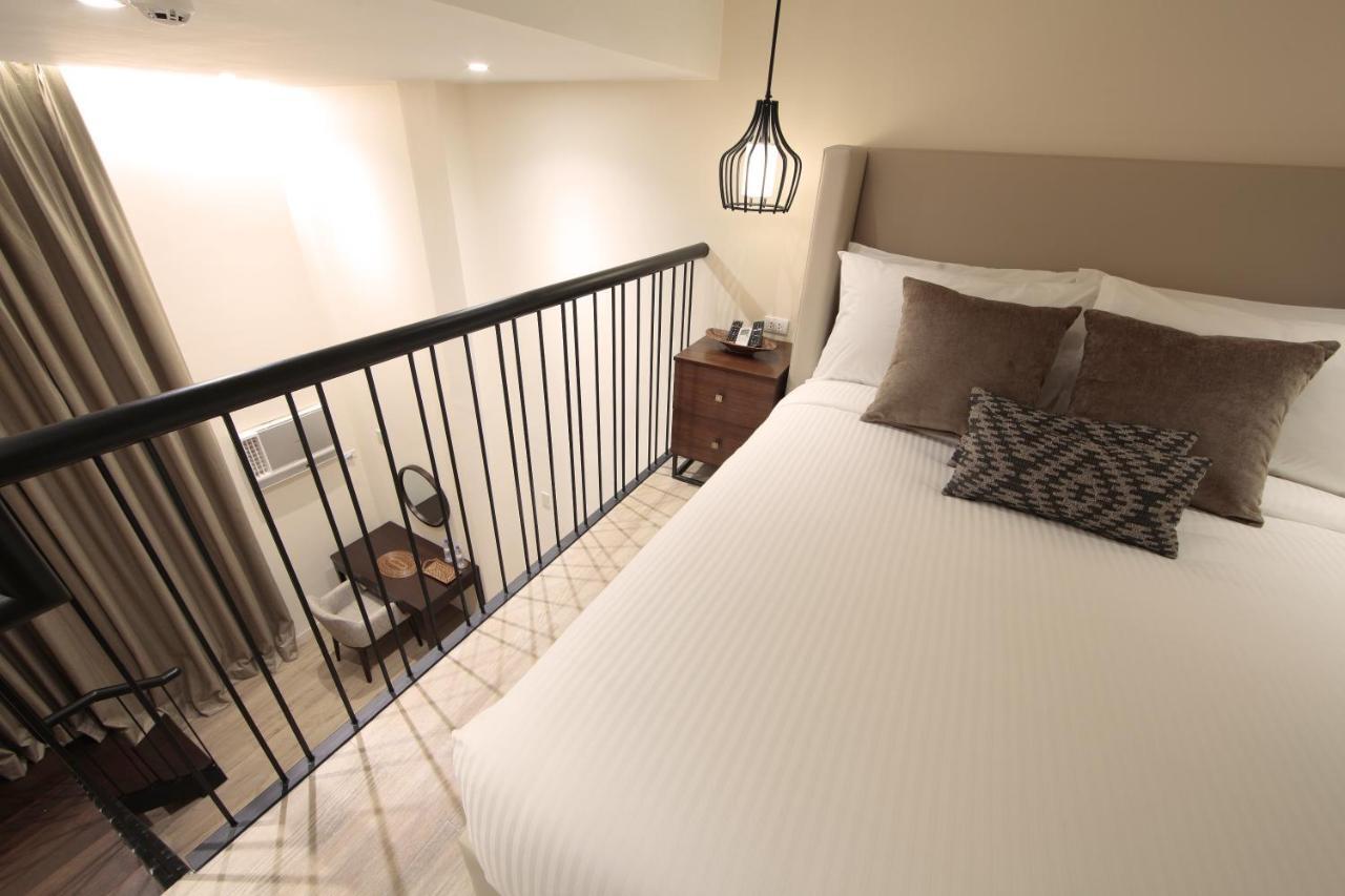 Bed and Breakfast Girasol Tagaytay City Esterno foto